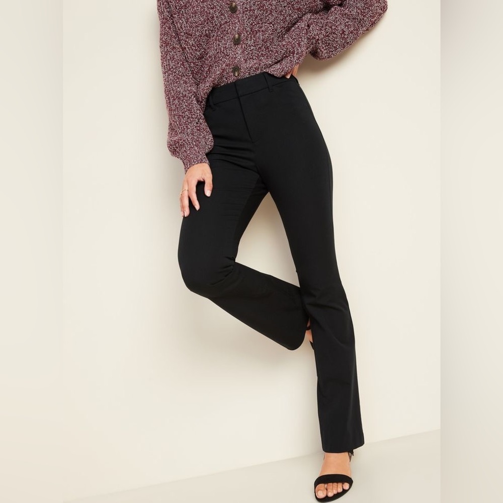 Old Navy High-Waisted Pixie Flare Pants Bootcut Black Slacks Women’s Sz 4